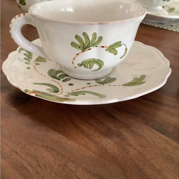 Vintage Cantagalli Italy Hand painted pottery cups and saucers - Picture 3 of 7